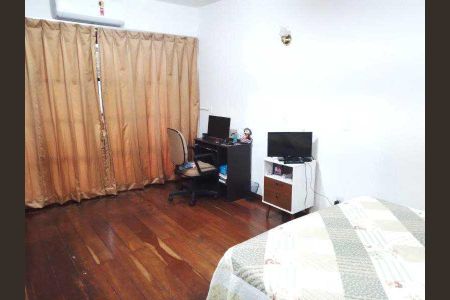 Casa à venda com 283m², 4 quartos e 2 vagas