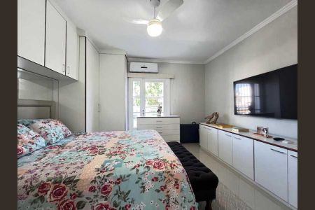 Casa à venda com 145m², 3 quartos e 1 vaga