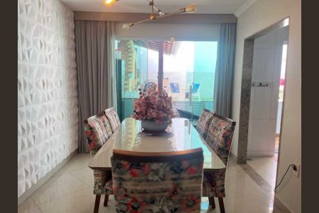 Casa à venda com 145m², 3 quartos e 1 vaga