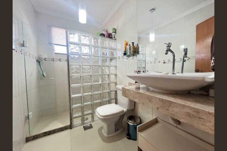 Casa à venda com 145m², 3 quartos e 1 vaga