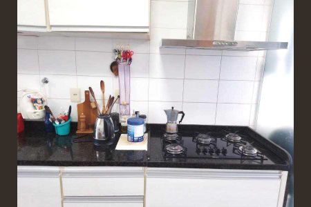 Casa de condomínio à venda com 100m², 3 quartos e 2 vagas