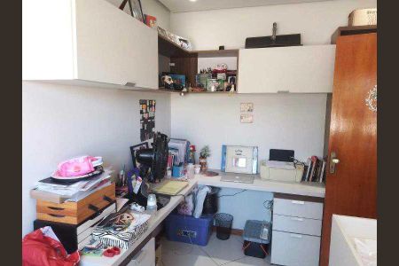 Casa de condomínio à venda com 100m², 3 quartos e 2 vagas