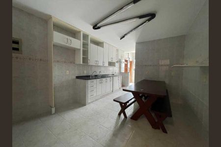 Apartamento à venda com 121m², 3 quartos e 2 vagas