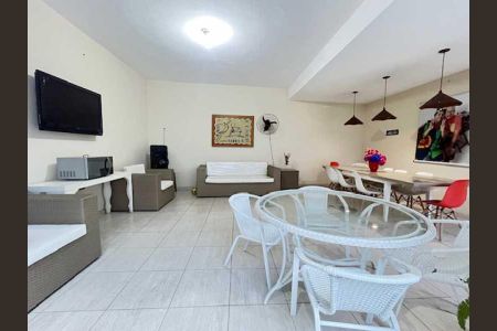 Casa à venda com 332m², 4 quartos e 4 vagas