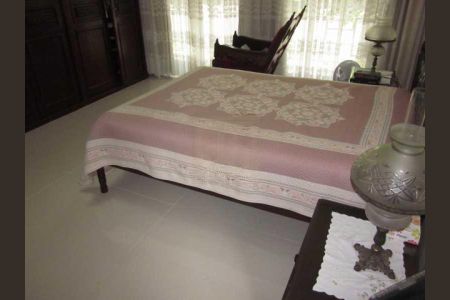 Casa à venda com 336m², 6 quartos e 5 vagas