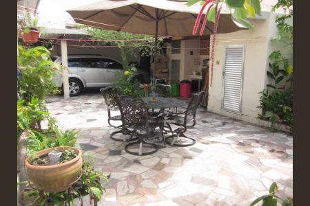 Casa à venda com 336m², 6 quartos e 5 vagas