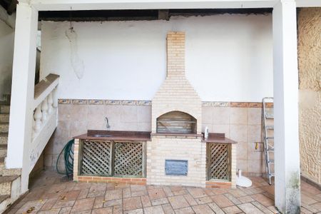 Casa para alugar com 230m², 4 quartos e 2 vagas Casa para alugar com 230m², 4 quartos e 2 vagasChurrasqueira