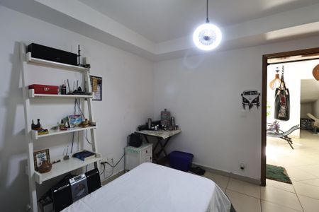 Casa à venda com 300m², 4 quartos e 3 vagasQuarto 1