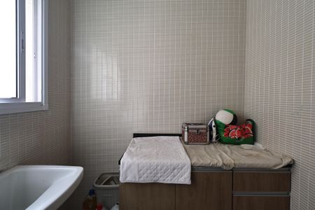 Casa à venda com 300m², 4 quartos e 3 vagasLavanderia