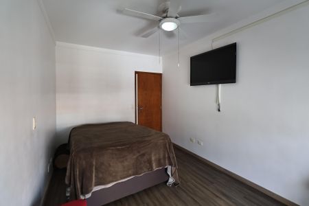 Casa à venda com 300m², 4 quartos e 3 vagasSuíte 1