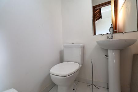 Casa à venda com 300m², 4 quartos e 3 vagaslavabo 2