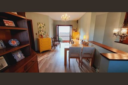 Casa à venda com 600m², 5 quartos e 5 vagas