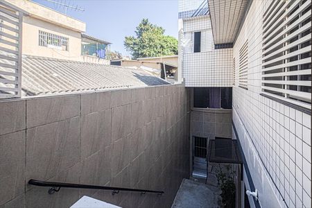 Casa à venda com 320m², 2 quartos e 2 vagasÁrea comum