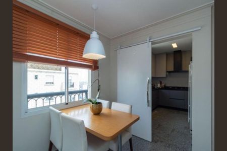 Apartamento à venda com 250m², 4 quartos e 5 vagas Apartamento à venda com 250m², 4 quartos e 5 vagasFoto 13