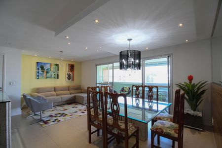 Apartamento para alugar com 178m², 3 quartos e 3 vagas Apartamento para alugar com 178m², 3 quartos e 3 vagasSala