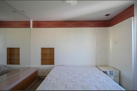 Apartamento para alugar com 178m², 3 quartos e 3 vagas Apartamento para alugar com 178m², 3 quartos e 3 vagasSuíte 1