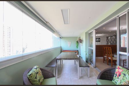 Apartamento para alugar com 178m², 3 quartos e 3 vagas Apartamento para alugar com 178m², 3 quartos e 3 vagasVaranda da Sala