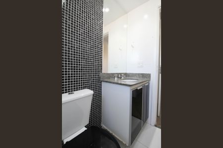 Apartamento para alugar com 178m², 3 quartos e 3 vagas Apartamento para alugar com 178m², 3 quartos e 3 vagasBanheiro /Suíte 2