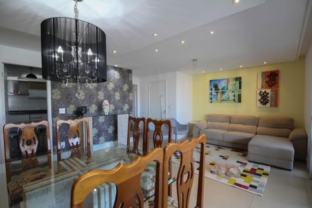 Apartamento para alugar com 178m², 3 quartos e 3 vagas Apartamento para alugar com 178m², 3 quartos e 3 vagasSala