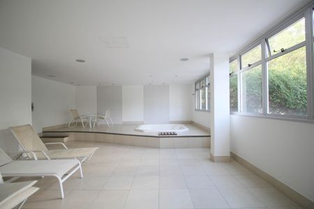 Apartamento para alugar com 178m², 3 quartos e 3 vagas Apartamento para alugar com 178m², 3 quartos e 3 vagasSpa