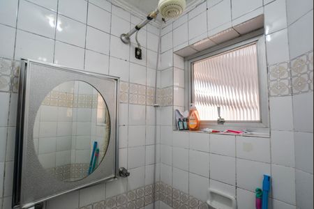 Apartamento à venda com 98m², 2 quartos e 1 vaga Apartamento à venda com 98m², 2 quartos e 1 vagaBanheiro de serviço