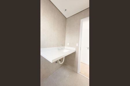 Casa de condomínio à venda com 220m², 3 quartos e 2 vagasBanheiro da Suíte 3