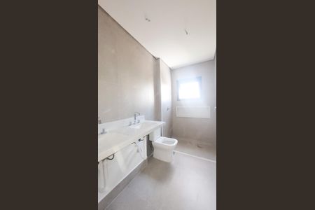 Casa de condomínio à venda com 220m², 3 quartos e 2 vagasBanheiro da Suíte 1