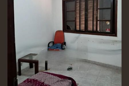 Casa à venda com 4 quartos, 200m² em Vila Moraes, São Paulo