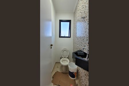 Casa de condomínio para alugar com 410m², 5 quartos e 6 vagas Casa de condomínio para alugar com 410m², 5 quartos e 6 vagasLavabo