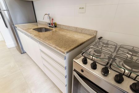 Apartamento à venda com 76m², 2 quartos e 1 vagaCozinha