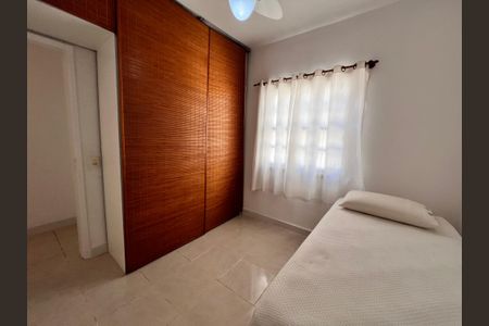 Casa de condomínio para alugar com 441m², 4 quartos e 4 vagas Casa de condomínio para alugar com 441m², 4 quartos e 4 vagasQuarto 3