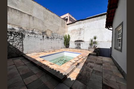 Casa de condomínio para alugar com 441m², 4 quartos e 4 vagas Casa de condomínio para alugar com 441m², 4 quartos e 4 vagasÁrea Gourmet - Piscina