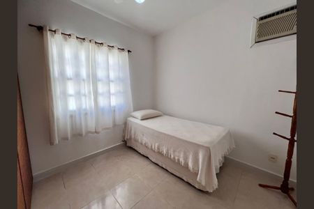 Casa de condomínio para alugar com 441m², 4 quartos e 4 vagas Casa de condomínio para alugar com 441m², 4 quartos e 4 vagasQuarto 3