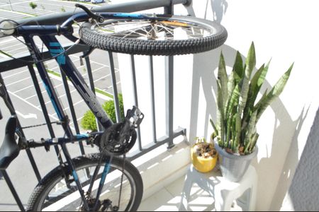 Apartamento para alugar com 47m², 2 quartos e 1 vaga Apartamento para alugar com 47m², 2 quartos e 1 vagaVaranda