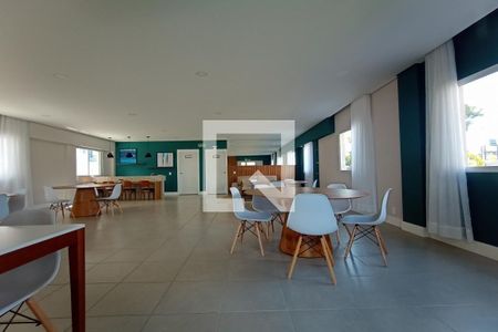 Apartamento para alugar com 47m², 2 quartos e 1 vaga Apartamento para alugar com 47m², 2 quartos e 1 vagaÁrea comum - Salão de festas