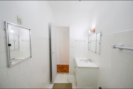Apartamento à venda com 90m², 2 quartos e sem vagaBanheiro