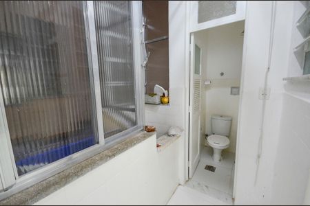 Apartamento à venda com 90m², 2 quartos e sem vagaÁrea de Serviço