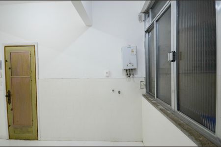 Apartamento à venda com 90m², 2 quartos e sem vagaÁrea de Serviço