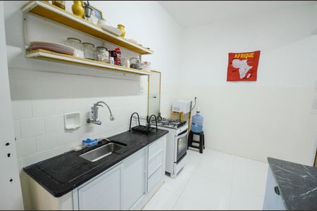 Apartamento à venda com 90m², 2 quartos e sem vagaCozinha
