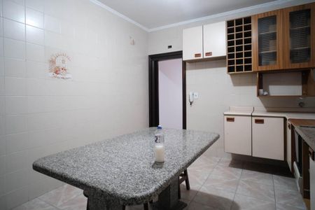 Casa à venda com 500m², 3 quartos e 8 vagasCozinha