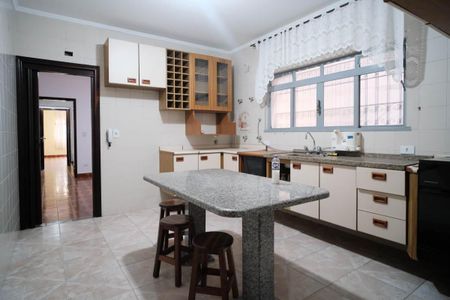 Casa à venda com 500m², 3 quartos e 8 vagasCozinha