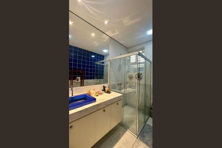 Casa à venda com 287m², 3 quartos e 3 vagasBanheiro