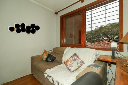 Casa à venda com 226m², 3 quartos e 2 vagasEscritório