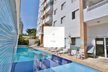 Apartamento à venda com 71m², 2 quartos e 1 vaga