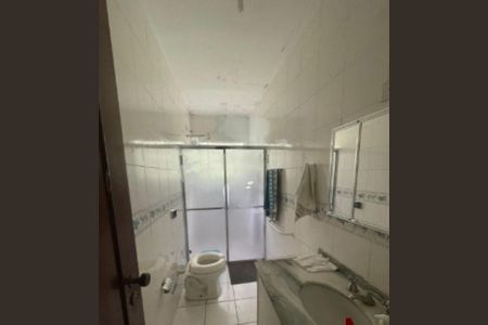 Casa à venda com 172m², 3 quartos e 2 vagas