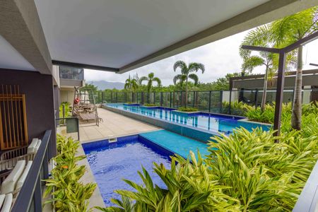 Apartamento à venda com 82m², 3 quartos e 1 vaga Apartamento à venda com 82m², 3 quartos e 1 vagaÁrea Comum - Piscin