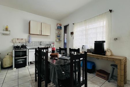 Casa à venda com 140m², 7 quartos e 1 vaga Casa à venda com 140m², 7 quartos e 1 vagaCozinha 1