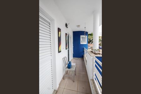 Casa à venda com 240m², 3 quartos e 4 vagasVaranda