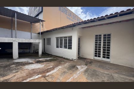 Casa à venda com 171m², 3 quartos e 1 vaga Casa à venda com 171m², 3 quartos e 1 vagaQuintal
