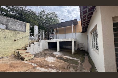 Casa à venda com 171m², 3 quartos e 1 vaga Casa à venda com 171m², 3 quartos e 1 vagaQuintal
